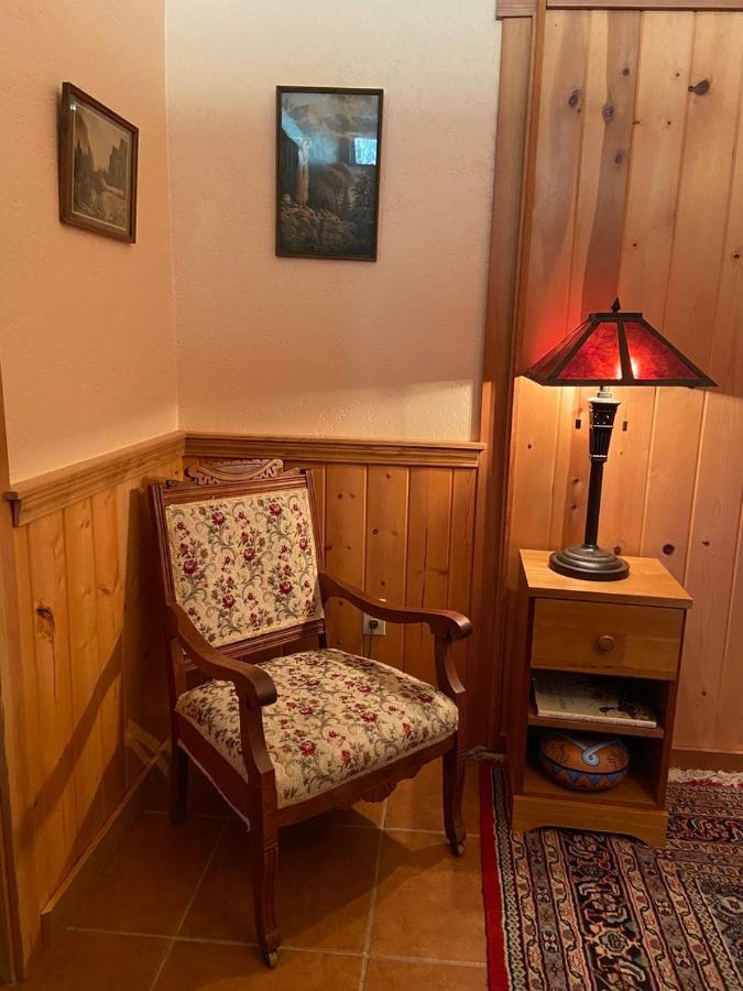 ماريبوسا Sierra Trails Inn المظهر الخارجي الصورة