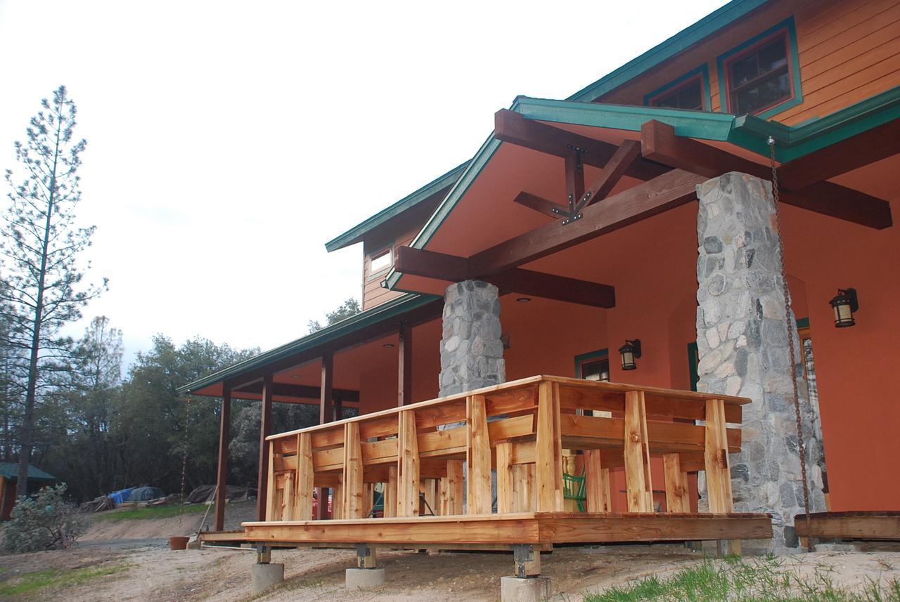 ماريبوسا Sierra Trails Inn المظهر الخارجي الصورة