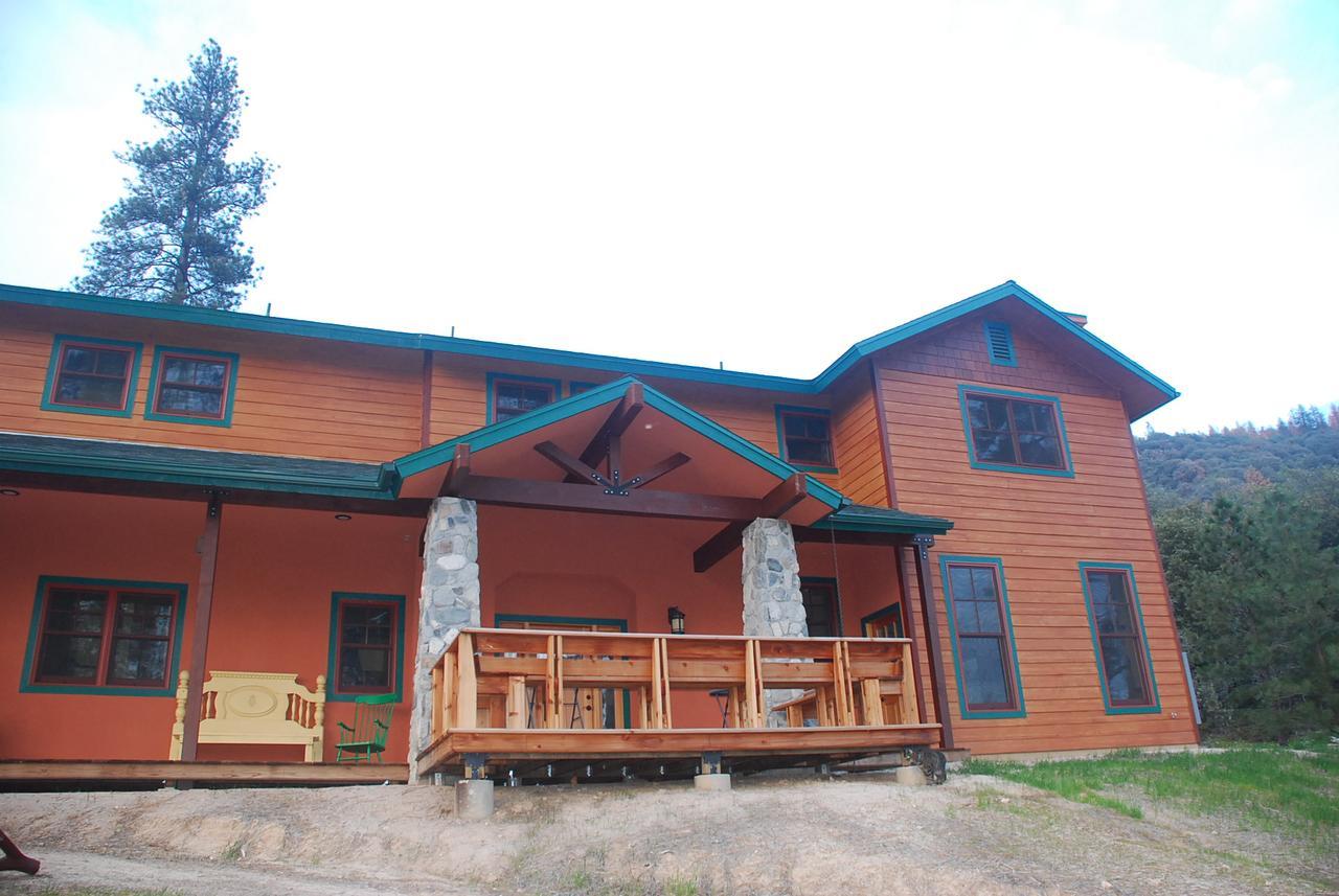 ماريبوسا Sierra Trails Inn المظهر الخارجي الصورة
