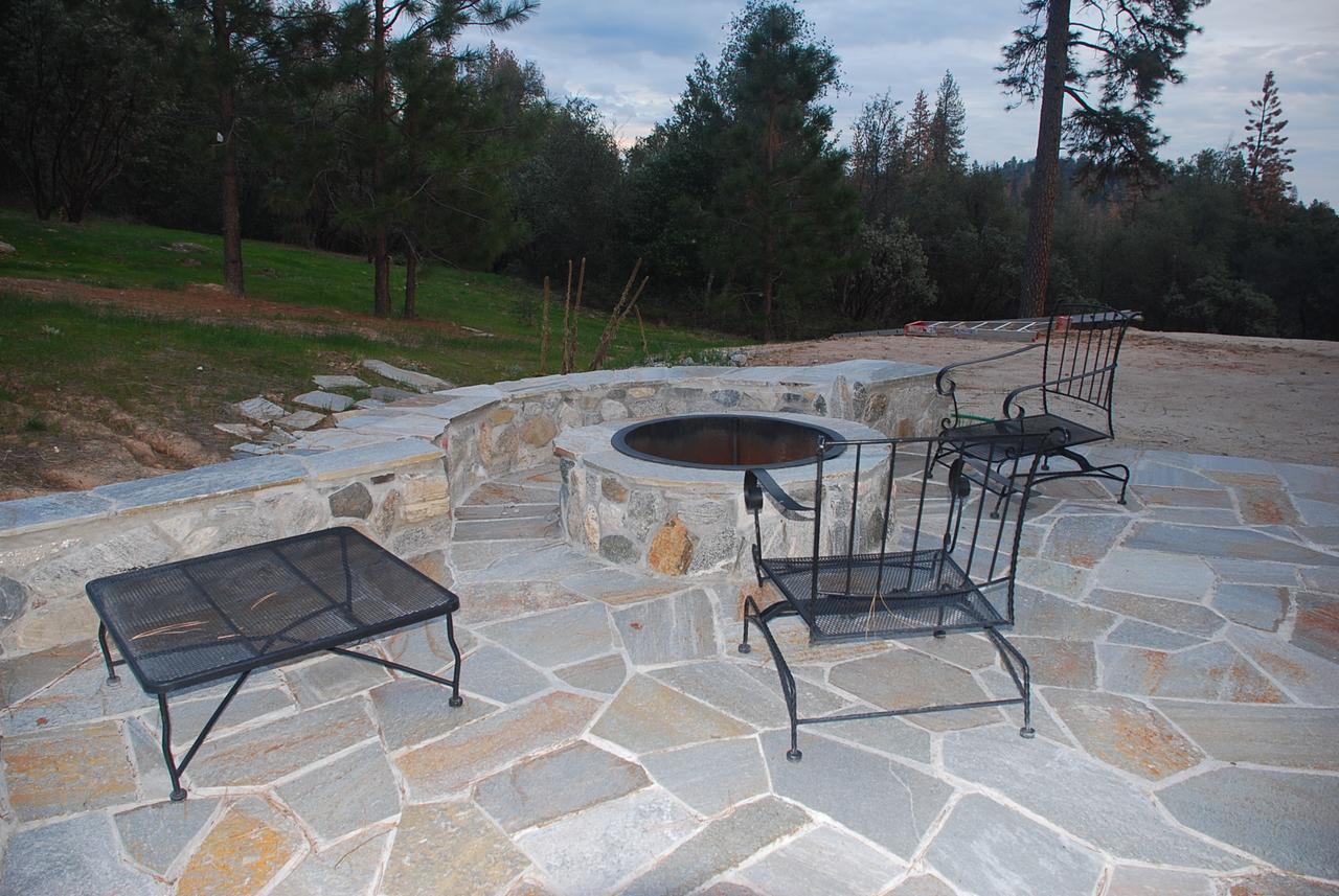 ماريبوسا Sierra Trails Inn المظهر الخارجي الصورة